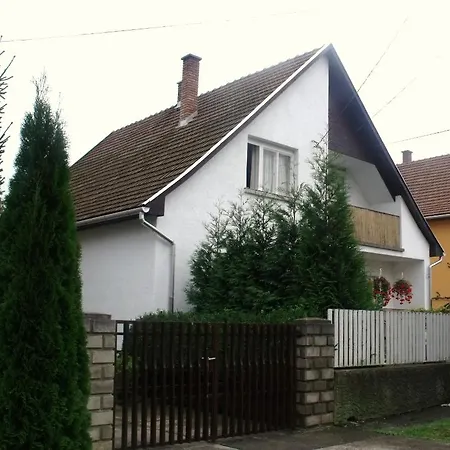 Gonduzo Pihenohaz Gasthof *